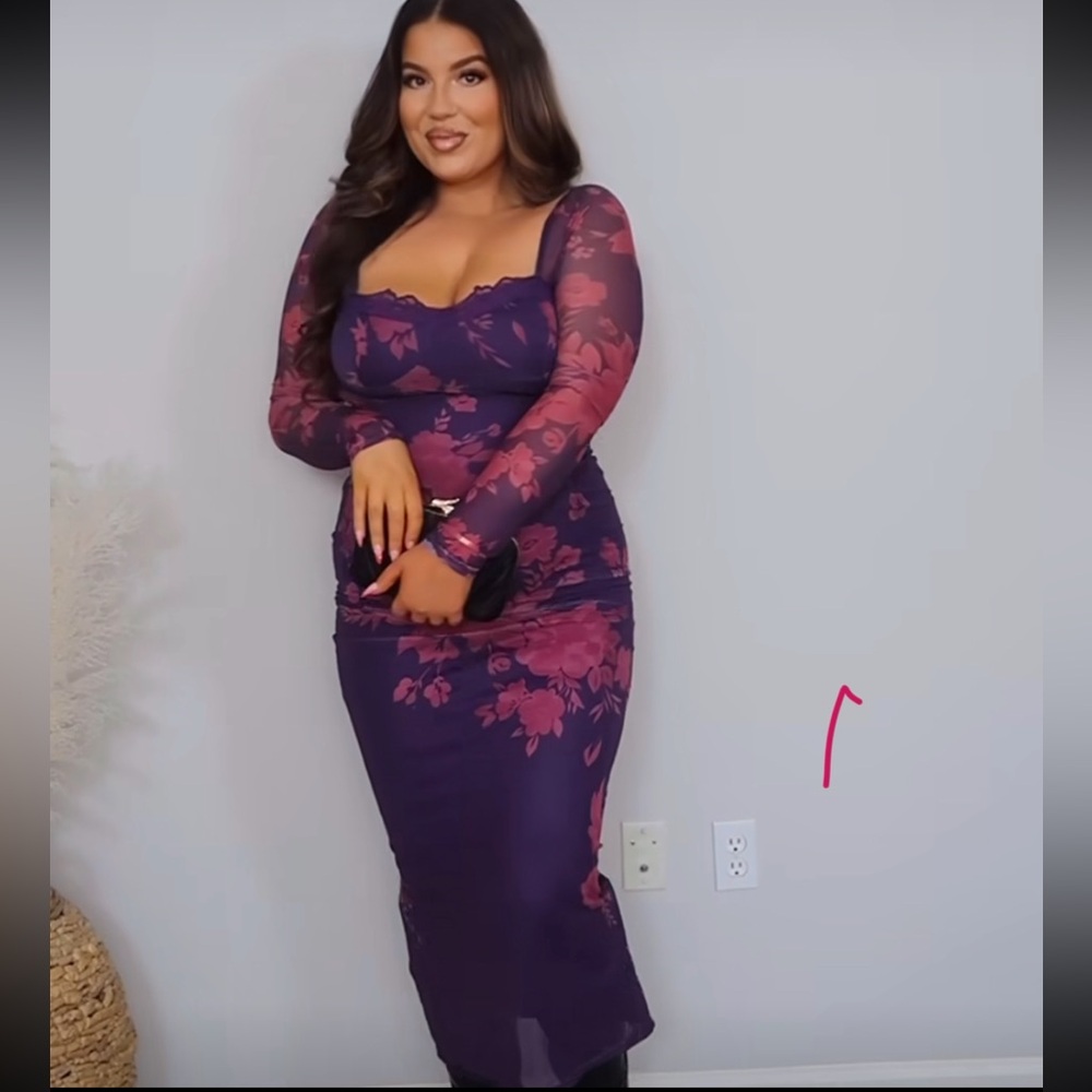 Sexy Backless Satin Maxi Long Sleeve Dress
